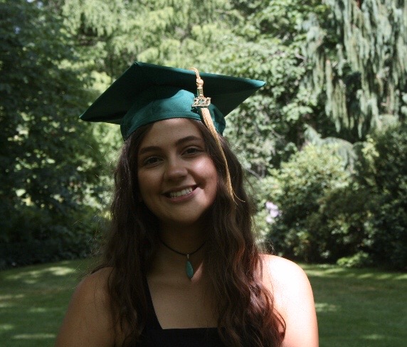 Read more about the article Get to Know Giuliana, ELC Student Worker